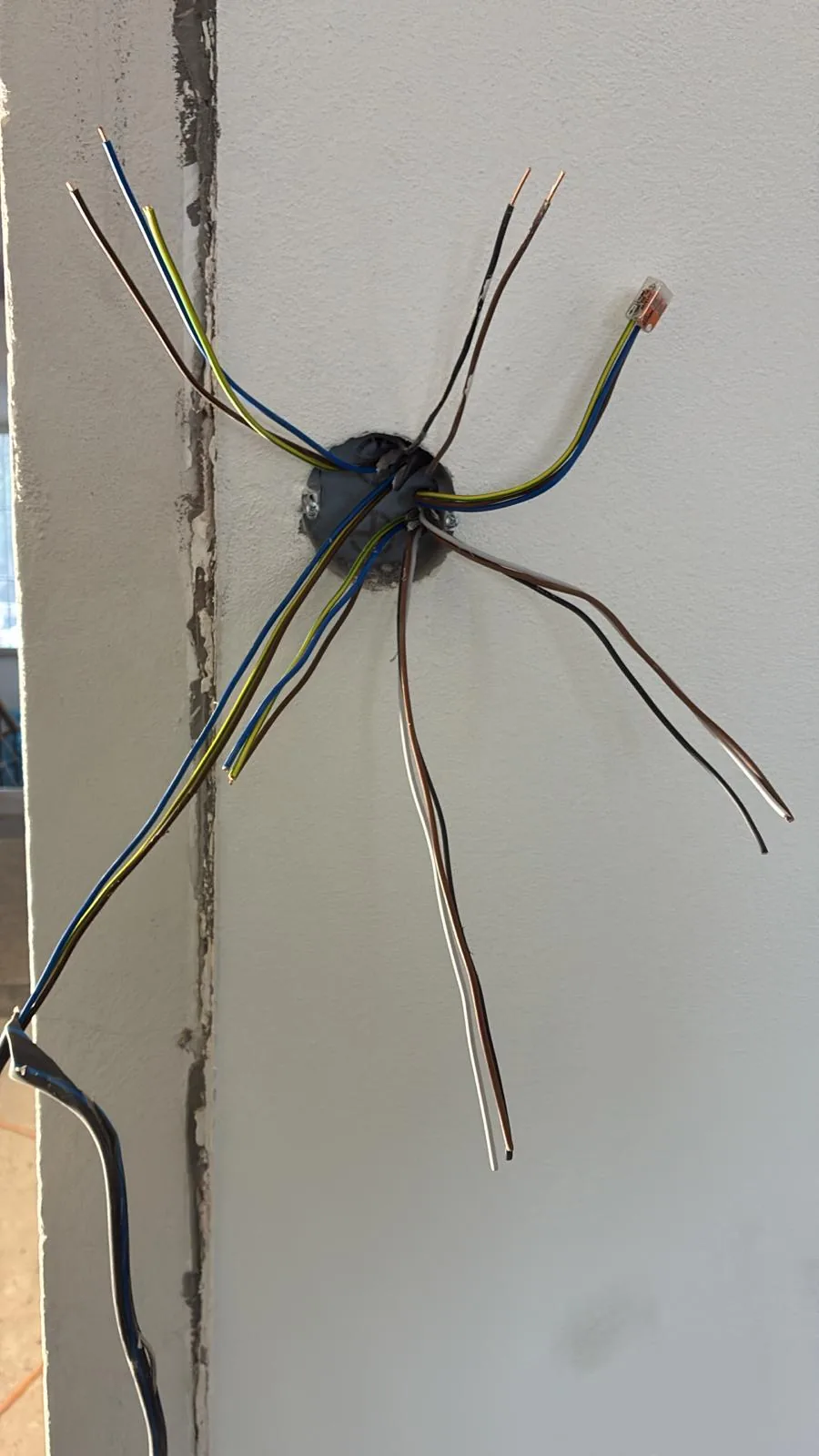 Kompletní elektroinstalace, Praha Radošovická – fotografie 38